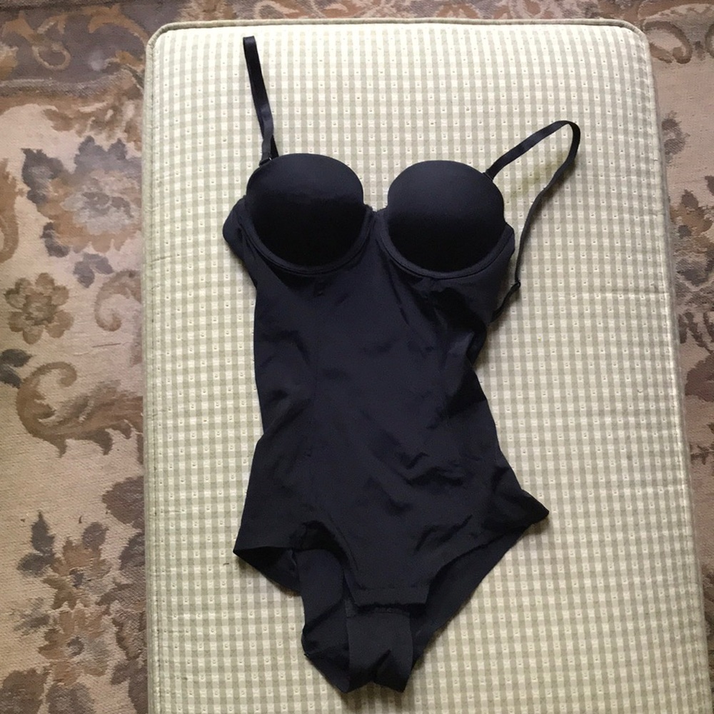 Padded cup  black bodysuit 32 B ish